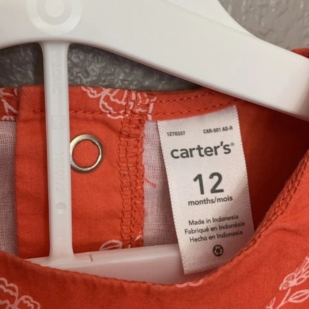Carter's 12 month baby girl set of top and shorts.